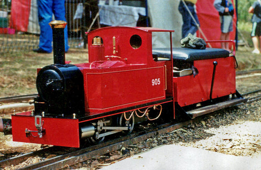 5" Gauge 0-4-0 "Blowfly" by Barry Potter
